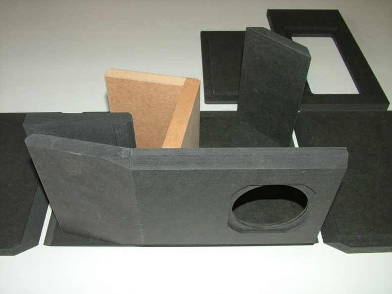 Pico Lino 2- MDF schwarz 03